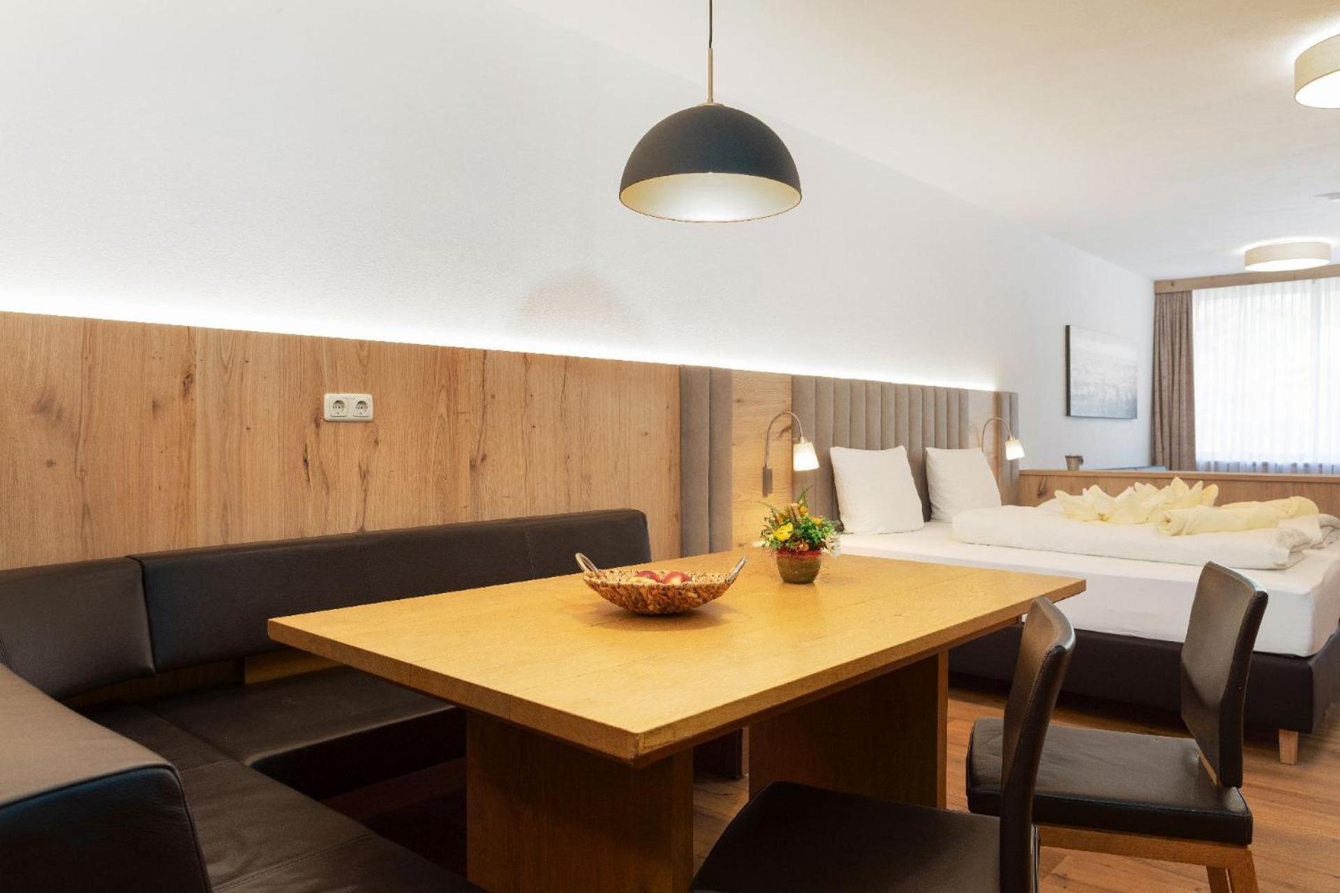 Appartement Krippenstein Mit Indoorpool Und Sauna バート・ゴイーザーン エクステリア 写真