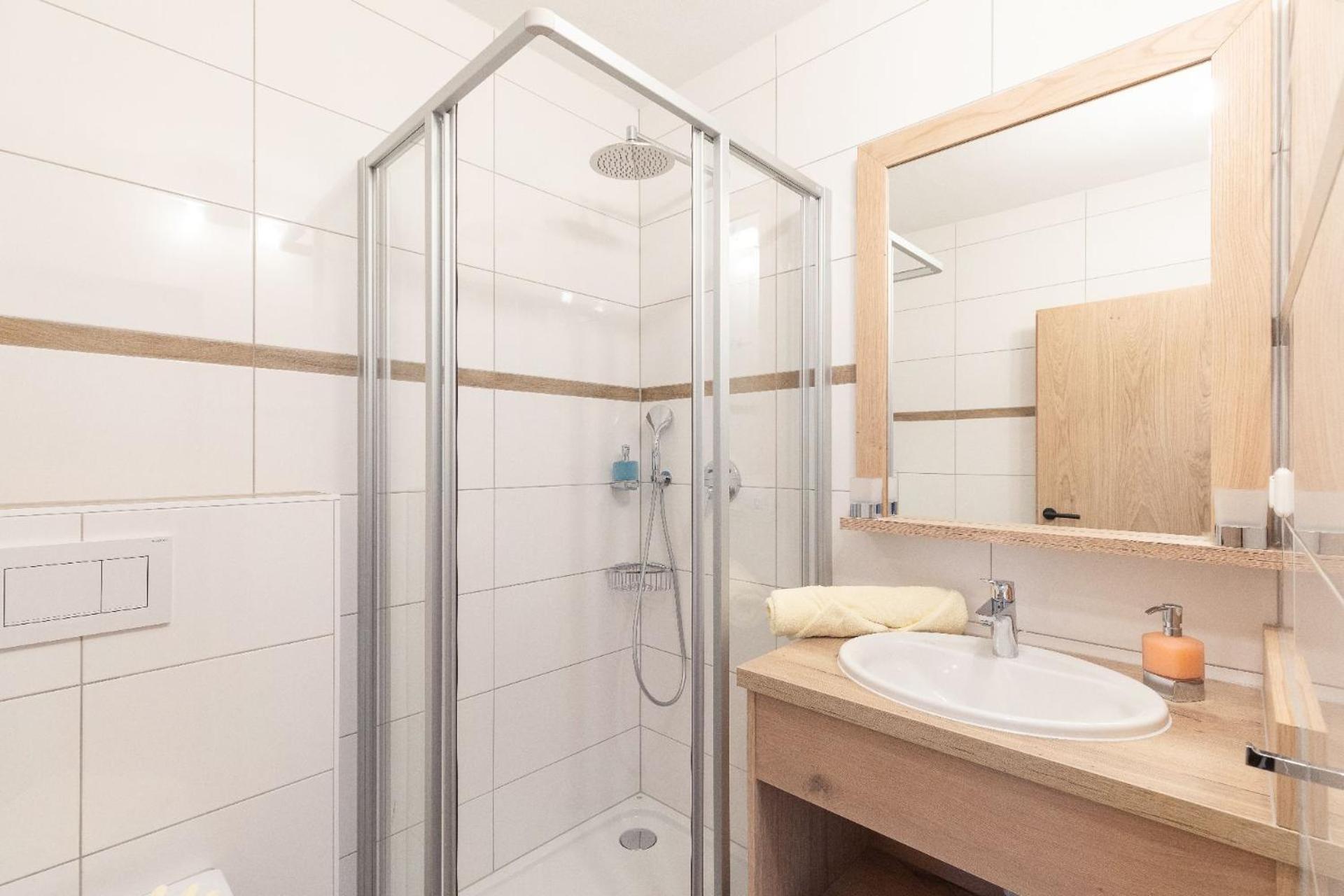 Appartement Krippenstein Mit Indoorpool Und Sauna バート・ゴイーザーン エクステリア 写真