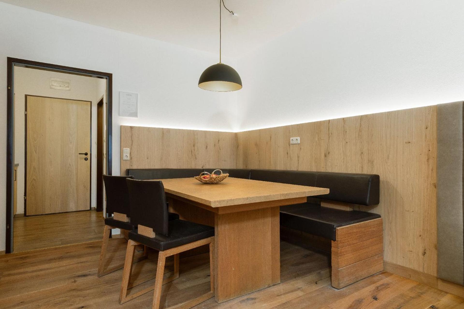 Appartement Krippenstein Mit Indoorpool Und Sauna バート・ゴイーザーン エクステリア 写真