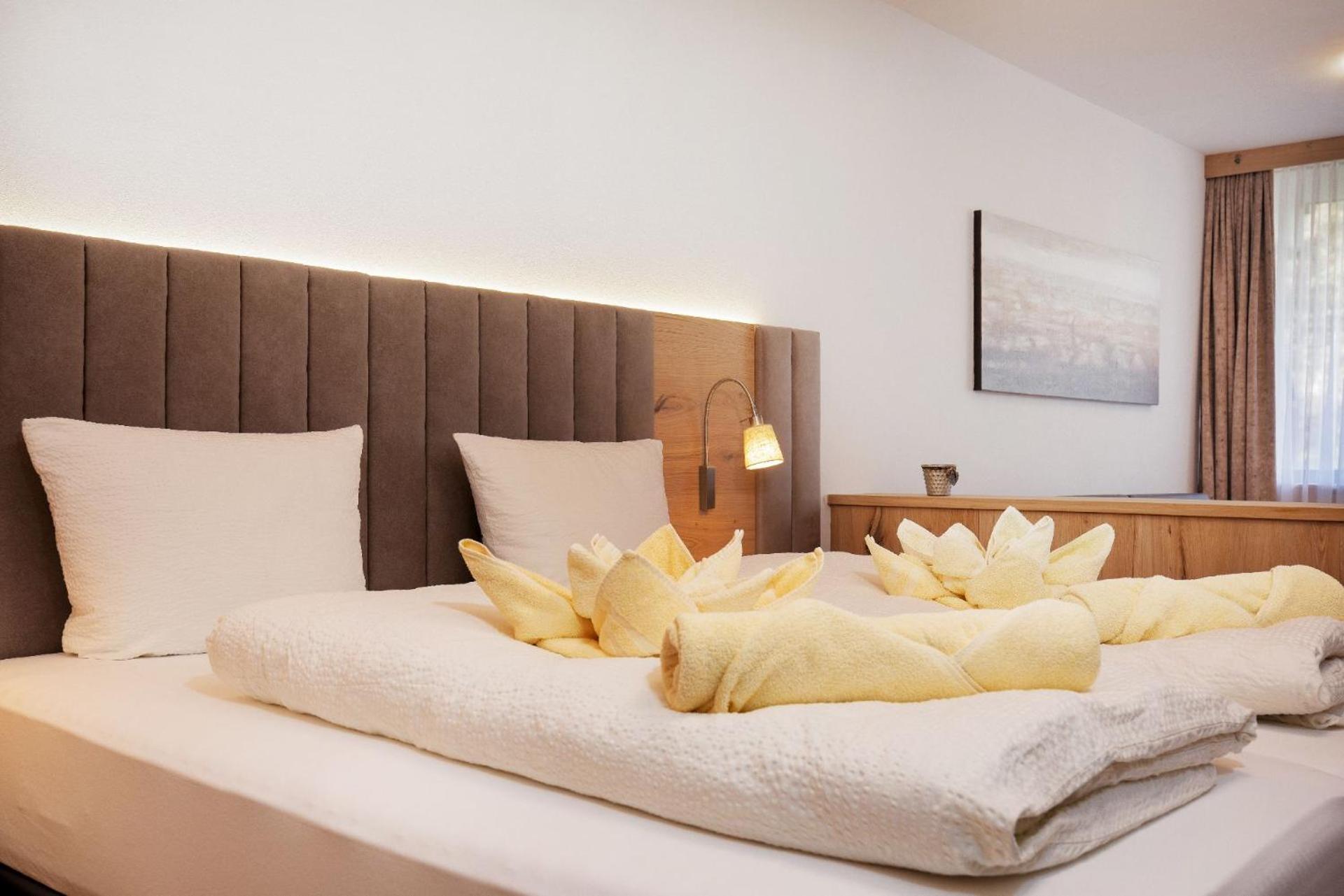 Appartement Krippenstein Mit Indoorpool Und Sauna バート・ゴイーザーン エクステリア 写真